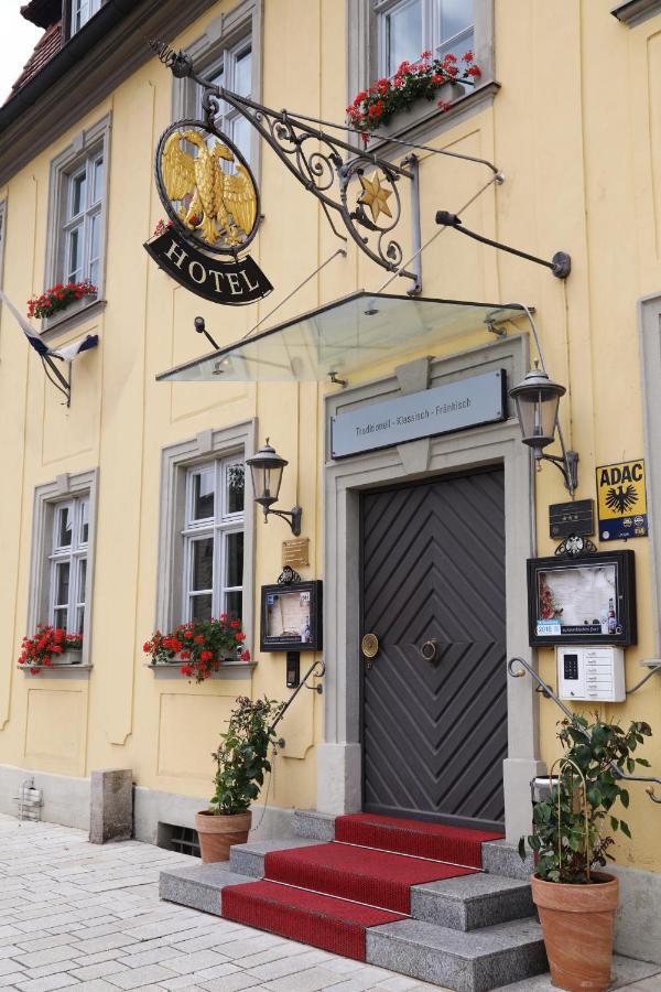 Hotel Goldener Adler Garni Hallstadt Buitenkant foto