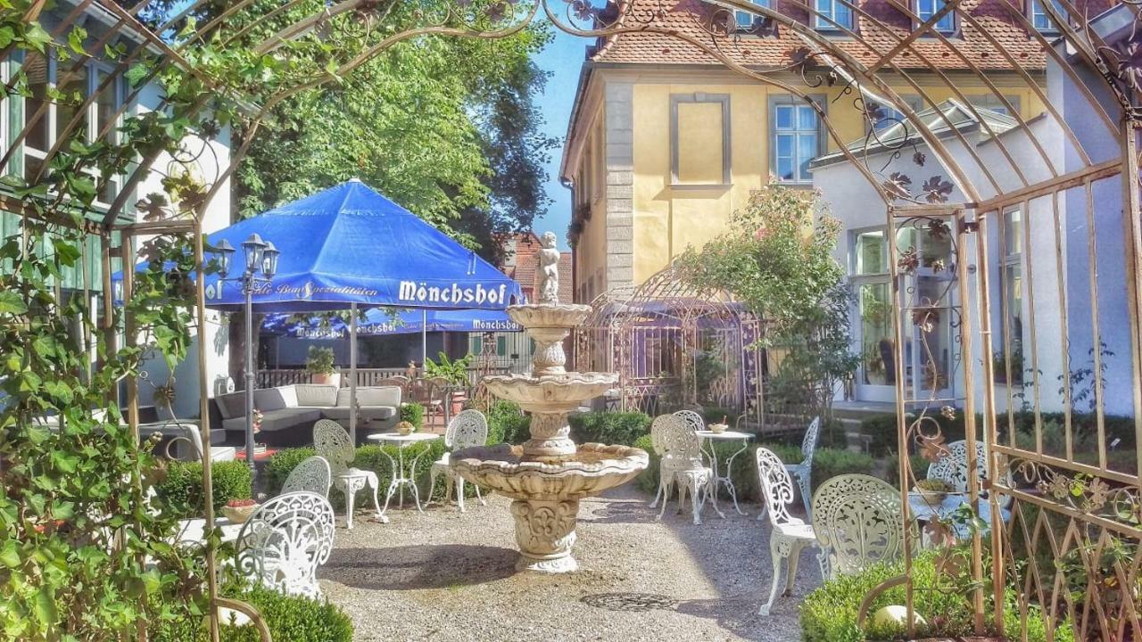 Hotel Goldener Adler Garni Hallstadt Buitenkant foto
